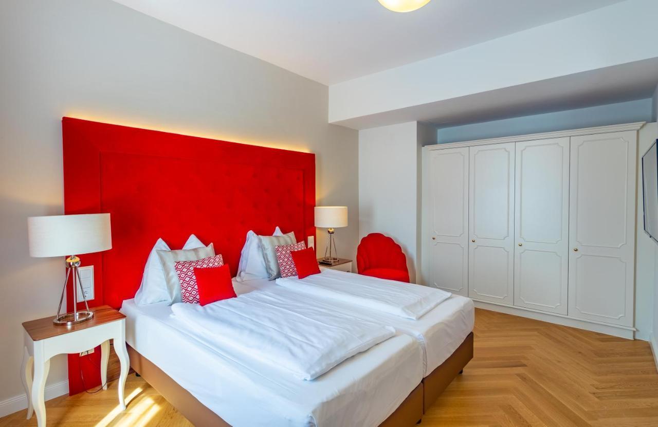 Theaterhotel & Suites Wien Εξωτερικό φωτογραφία