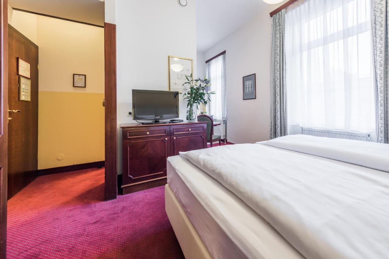 Theaterhotel & Suites Wien Εξωτερικό φωτογραφία