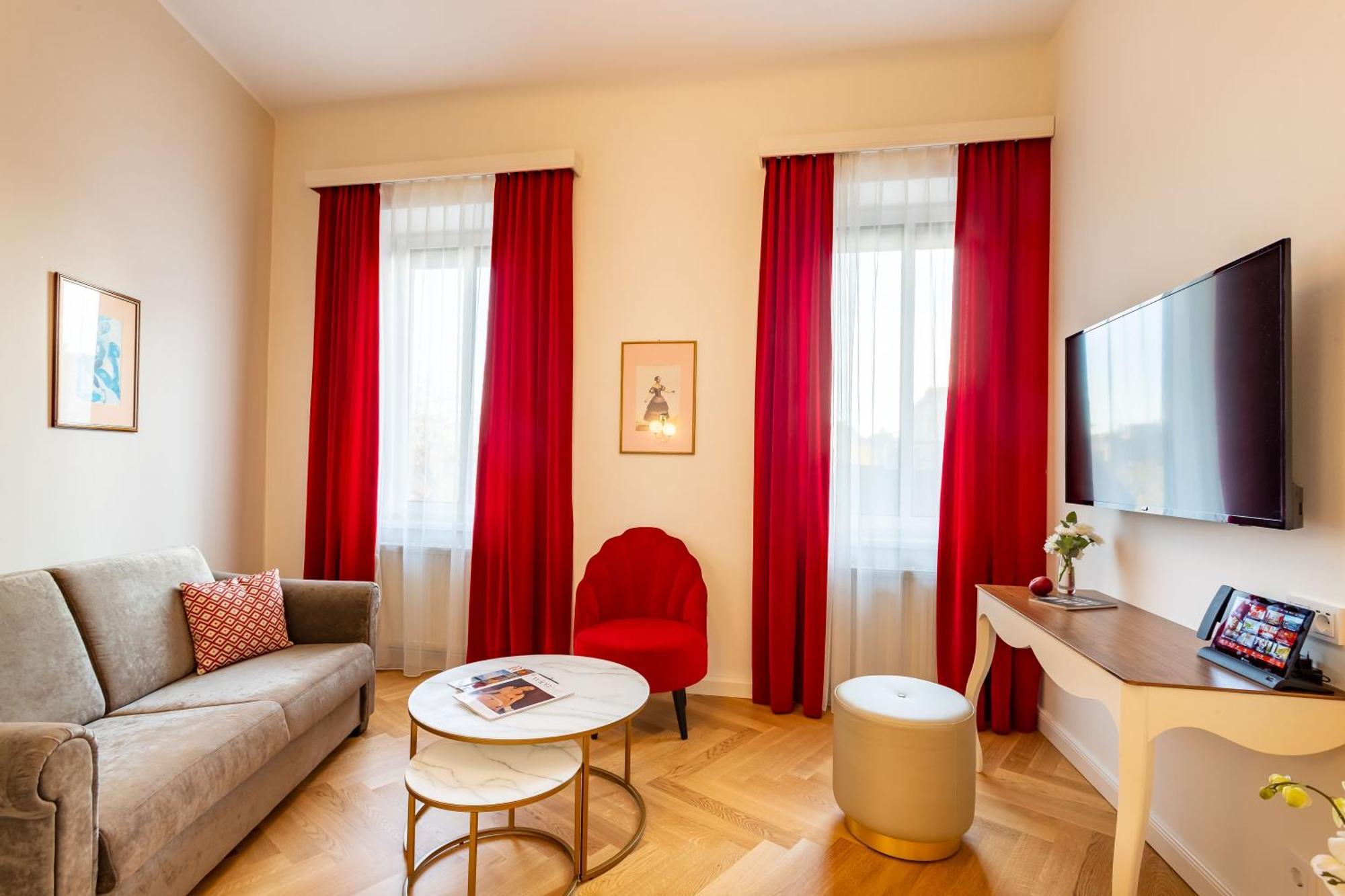 Theaterhotel & Suites Wien Εξωτερικό φωτογραφία